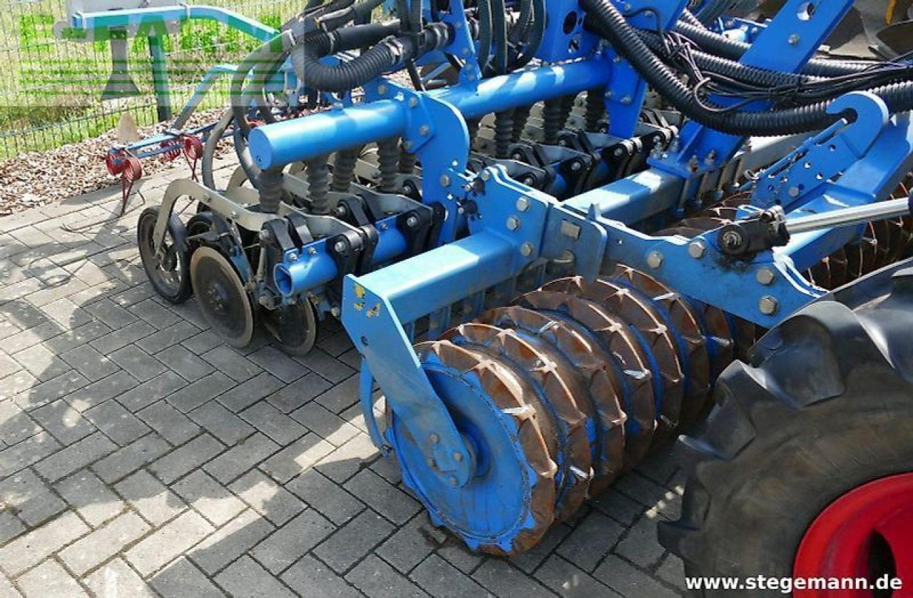 Lemken solitär 9/300 typ zirkon 10125 - Oprema za obradu zemljišta: slika 4 Lemken solitär 9/300 typ zirkon 10125 - Oprema za obradu zemljišta: slika 4