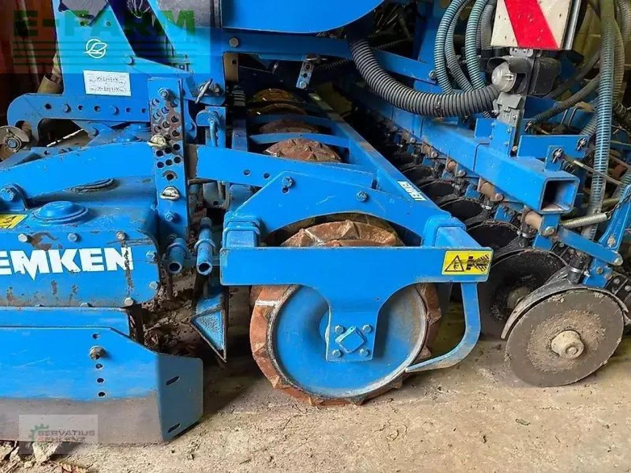 Lemken zirkon 10/300 + solitair 8/300 - Kombinovana mašina za setvu: slika 4 Lemken zirkon 10/300 + solitair 8/300 - Kombinovana mašina za setvu: slika 4