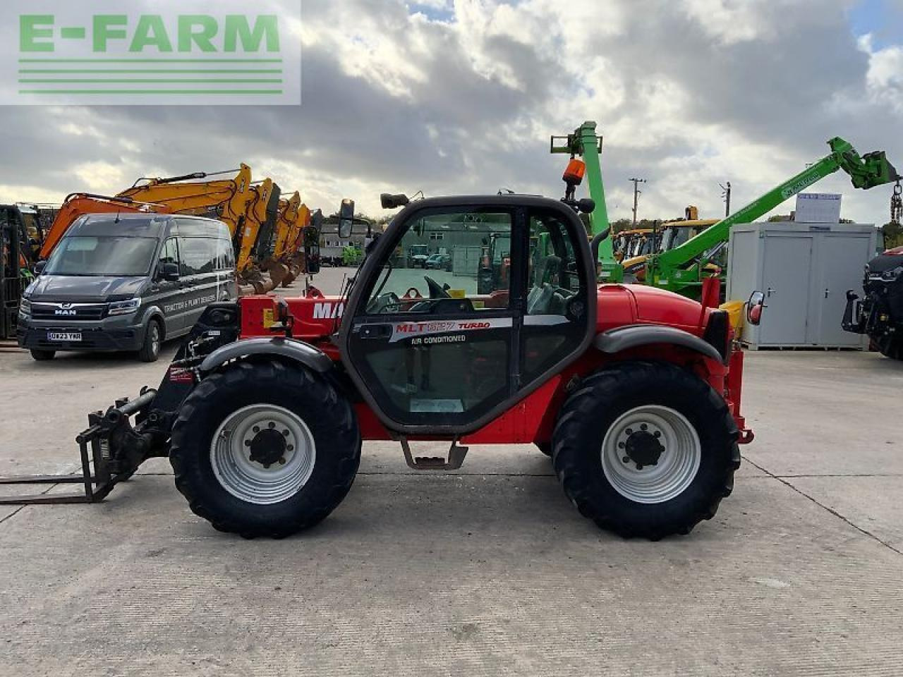 Teleskopski upravljač Manitou mlt627 t telehandler (st24059): slika 6