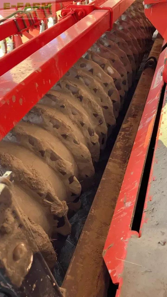 Maschio herse rotative + semoir - Oprema za obradu zemljišta: slika 3 Maschio herse rotative + semoir - Oprema za obradu zemljišta: slika 3