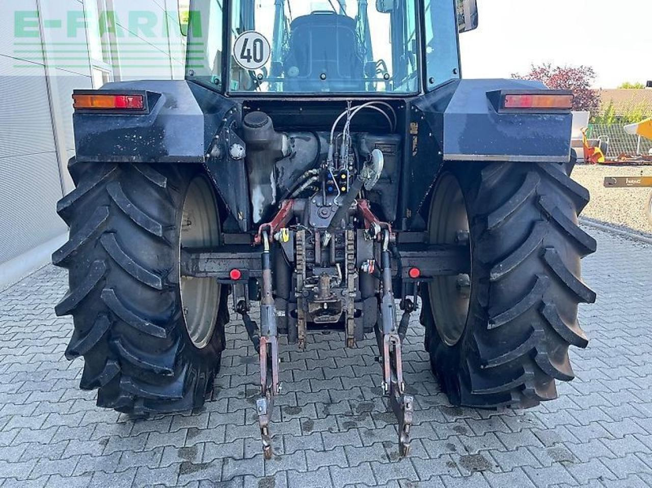 Massey Ferguson 3085 e - Traktor: slika 5 Massey Ferguson 3085 e - Traktor: slika 5
