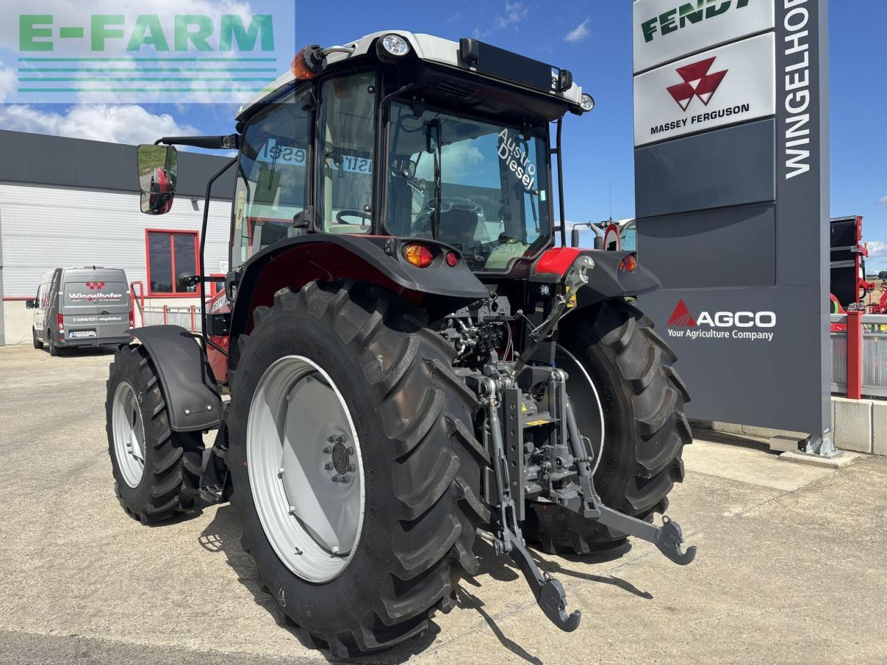 Massey Ferguson 5711 m dyna 4 comfort - Traktor: slika 5 Massey Ferguson 5711 m dyna 4 comfort - Traktor: slika 5