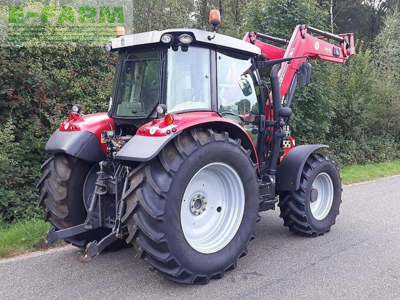 Massey Ferguson 5713 sl - Traktor: slika 5 Massey Ferguson 5713 sl - Traktor: slika 5