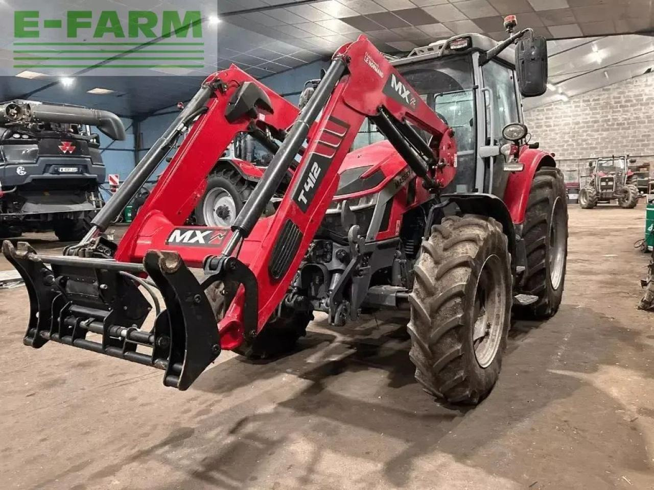 Massey Ferguson 5s.135 - Traktor: slika 2 Massey Ferguson 5s.135 - Traktor: slika 2