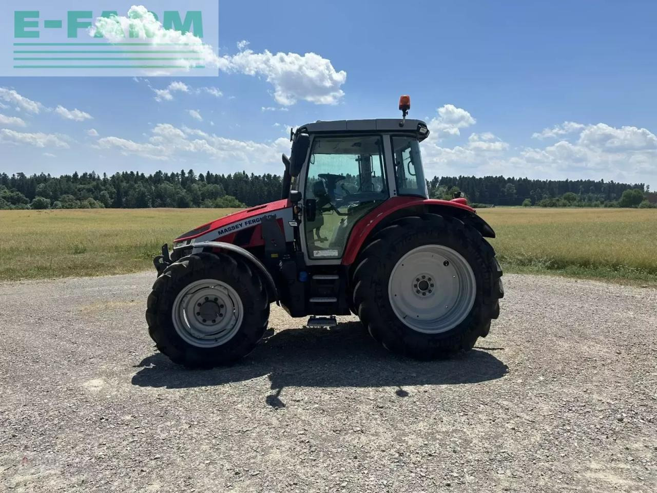 Massey Ferguson 5s.145 - Traktor: slika 3 Massey Ferguson 5s.145 - Traktor: slika 3