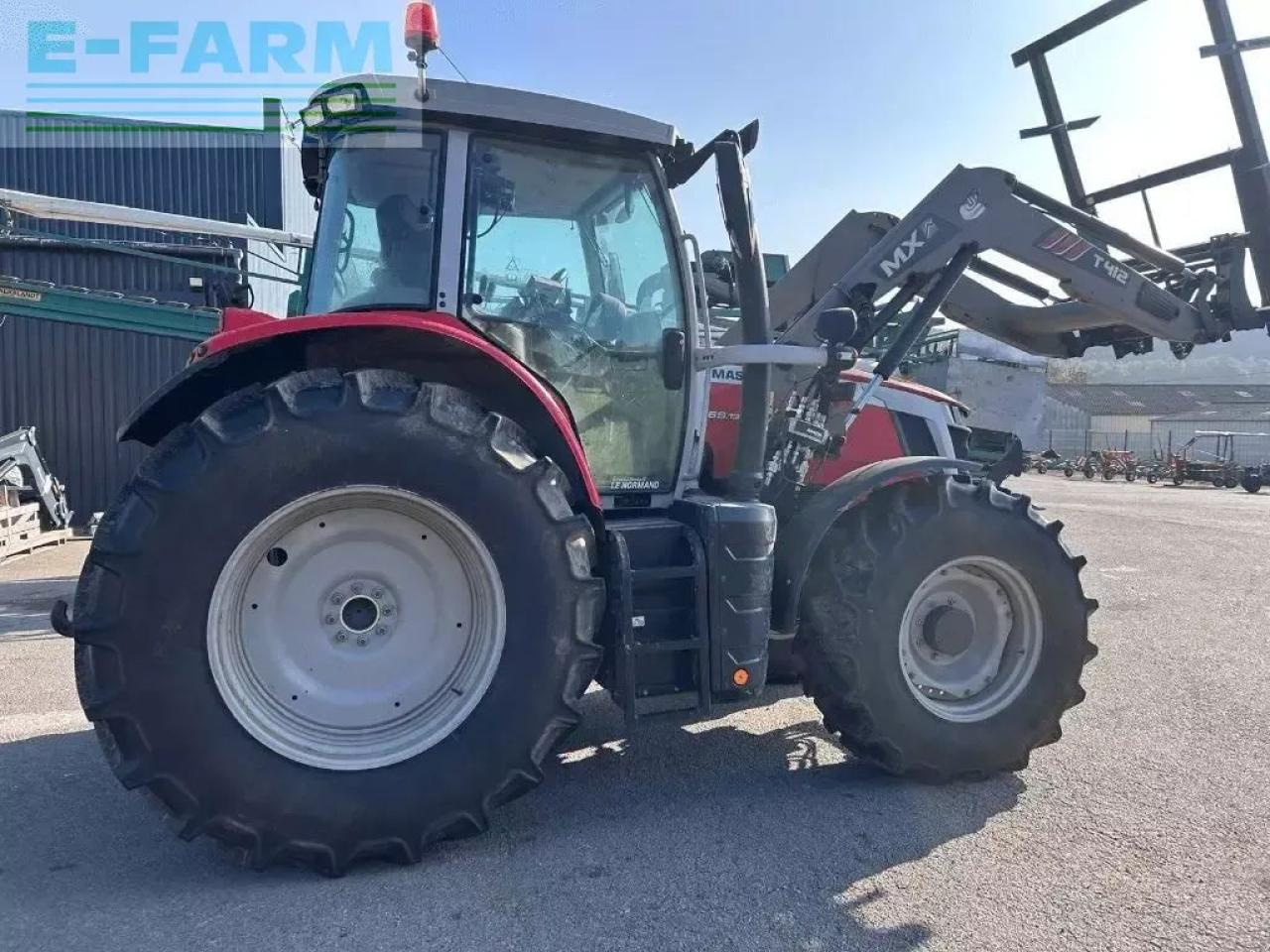 Massey Ferguson 6s.135 d6 - Traktor: slika 3 Massey Ferguson 6s.135 d6 - Traktor: slika 3
