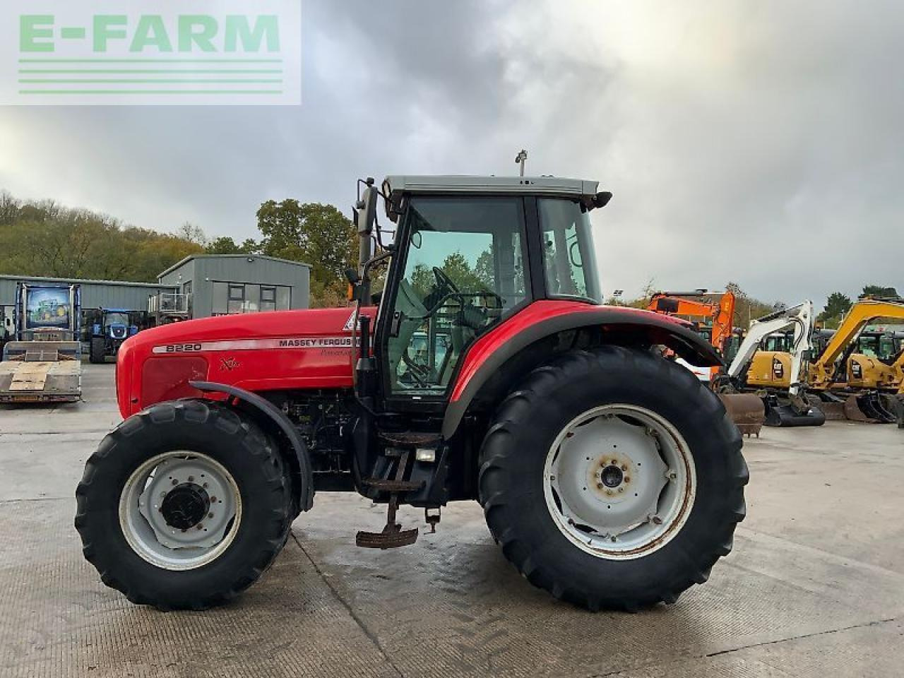 Massey Ferguson 8220 xtra power control tractor (st24304) Xtra - Traktor: slika 5 Massey Ferguson 8220 xtra power control tractor (st24304) Xtra - Traktor: slika 5