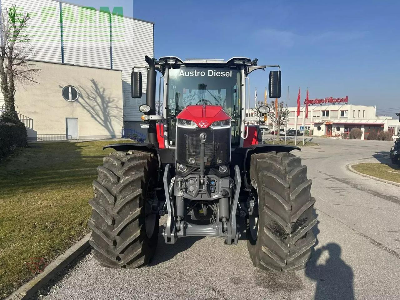 Massey Ferguson mf 8s.205 - Traktor: slika 2 Massey Ferguson mf 8s.205 - Traktor: slika 2