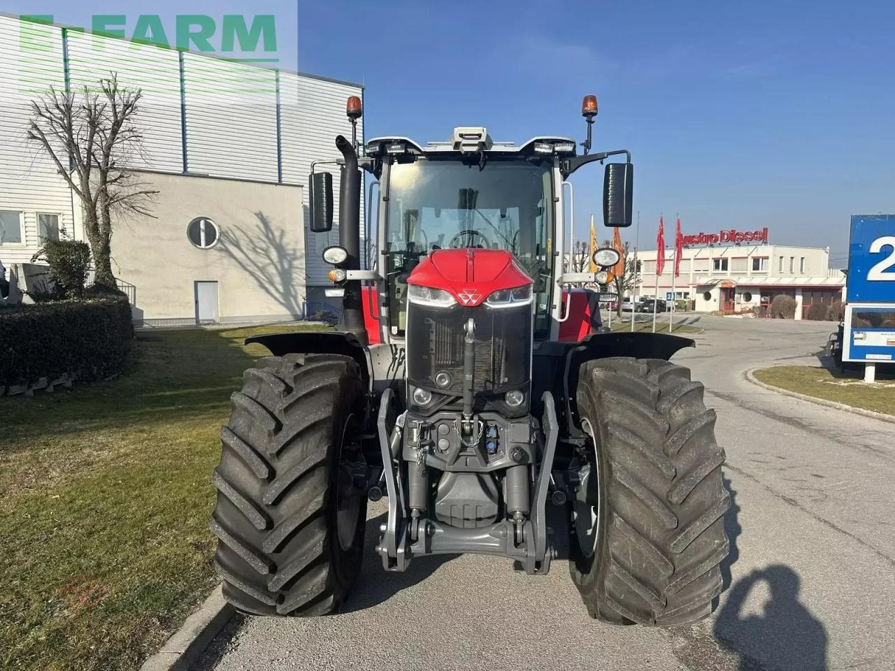 Massey Ferguson mf 8s.205 - Traktor: slika 2 Massey Ferguson mf 8s.205 - Traktor: slika 2