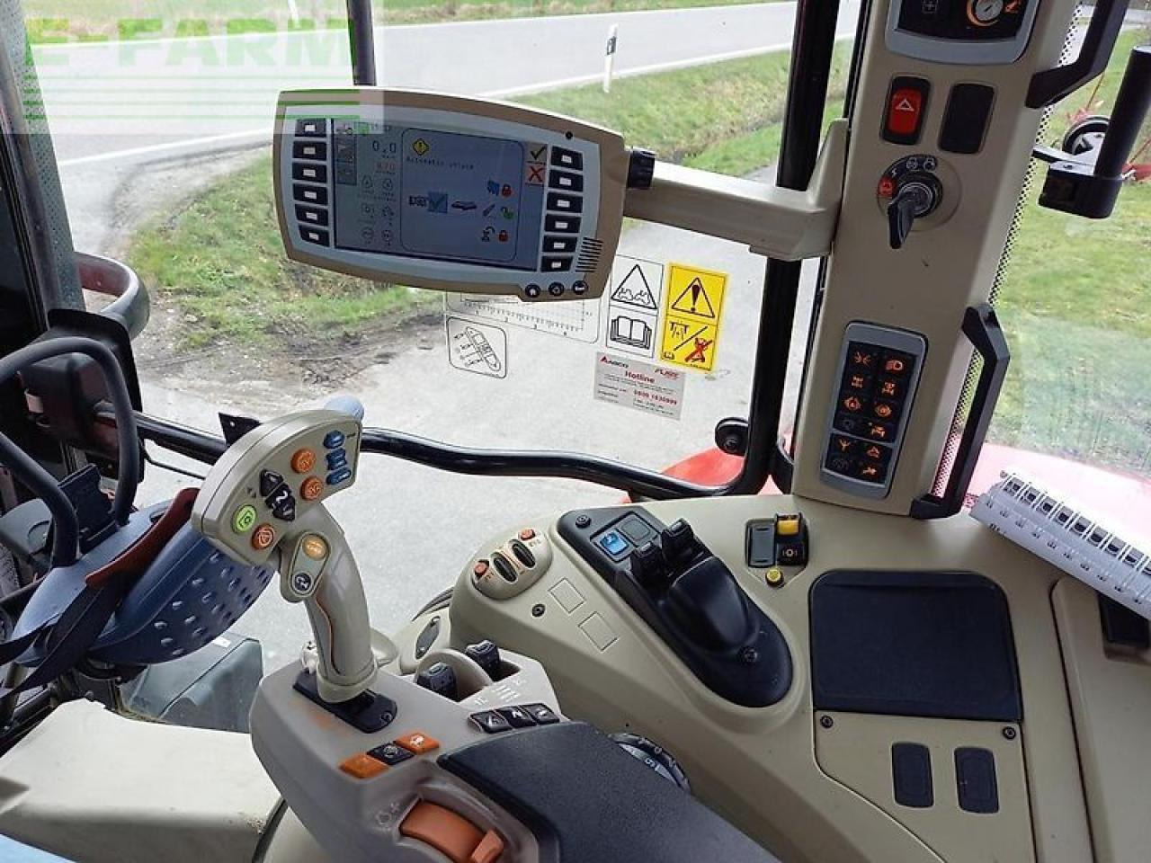 Traktor Massey Ferguson mf7618 dyna-6 exclusive Exclusive: slika 12