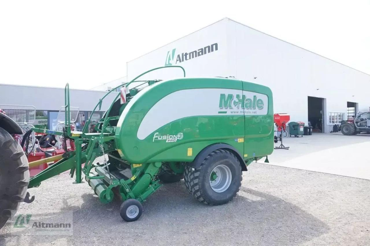 Mc Hale fusion 3 pro - Balirka za kockaste bale: slika 1 Mc Hale fusion 3 pro - Balirka za kockaste bale: slika 1