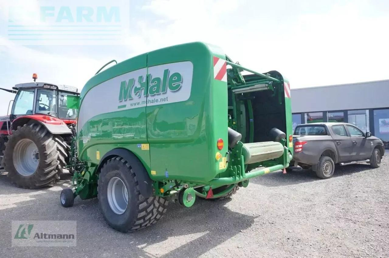 Mc Hale fusion 3 pro - Balirka za kockaste bale: slika 2 Mc Hale fusion 3 pro - Balirka za kockaste bale: slika 2