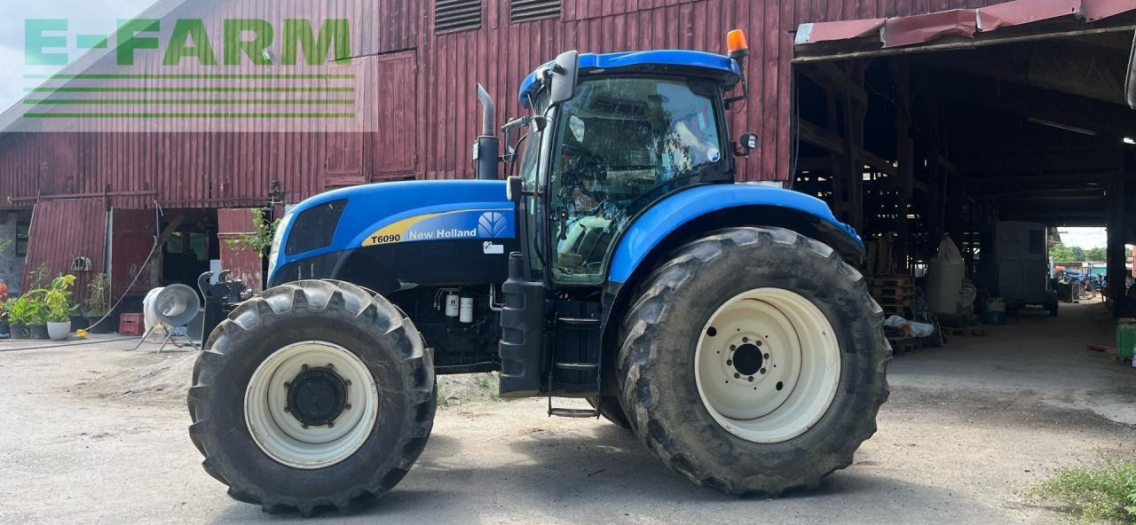 New Holland T6090 - Traktor: slika 2 New Holland T6090 - Traktor: slika 2
