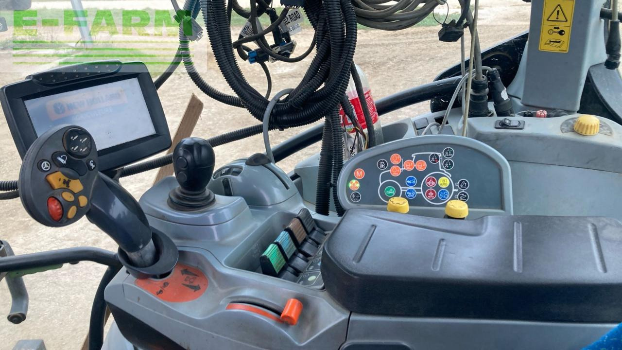 Traktor New Holland T7050: slika 20