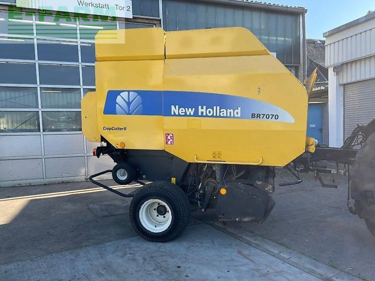 New Holland br 7070 - Balirka za kockaste bale: slika 1 New Holland br 7070 - Balirka za kockaste bale: slika 1