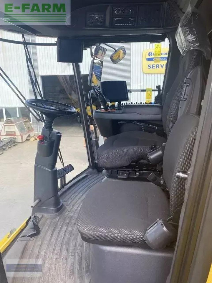 Kombinovani kombajn New Holland cx 8.90: slika 13