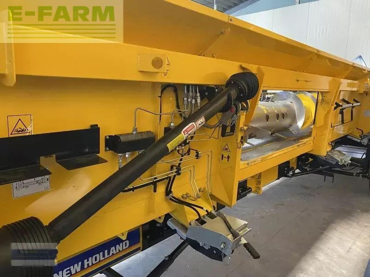 Kombinovani kombajn New Holland cx 8.90: slika 18