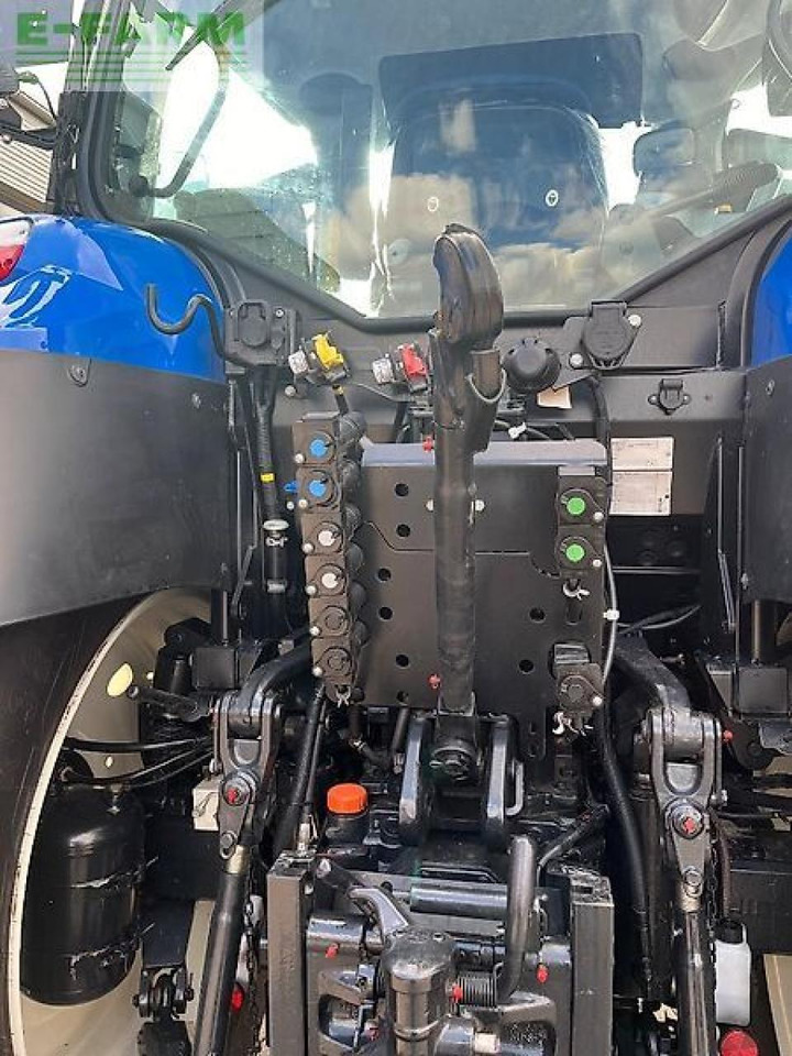 Traktor New Holland t5.110 auto command: slika 7 Traktor New Holland t5.110 auto command: slika 7