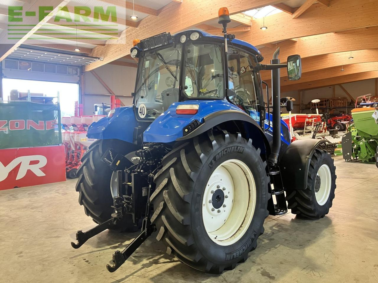 New Holland t5.115 electro command - Traktor: slika 3 New Holland t5.115 electro command - Traktor: slika 3