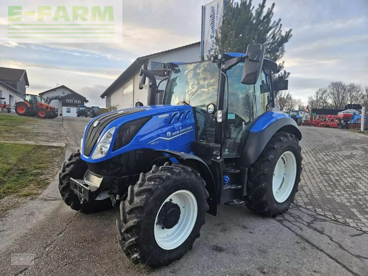 New Holland t5.120 auto command (stage v) - Traktor: slika 1 New Holland t5.120 auto command (stage v) - Traktor: slika 1