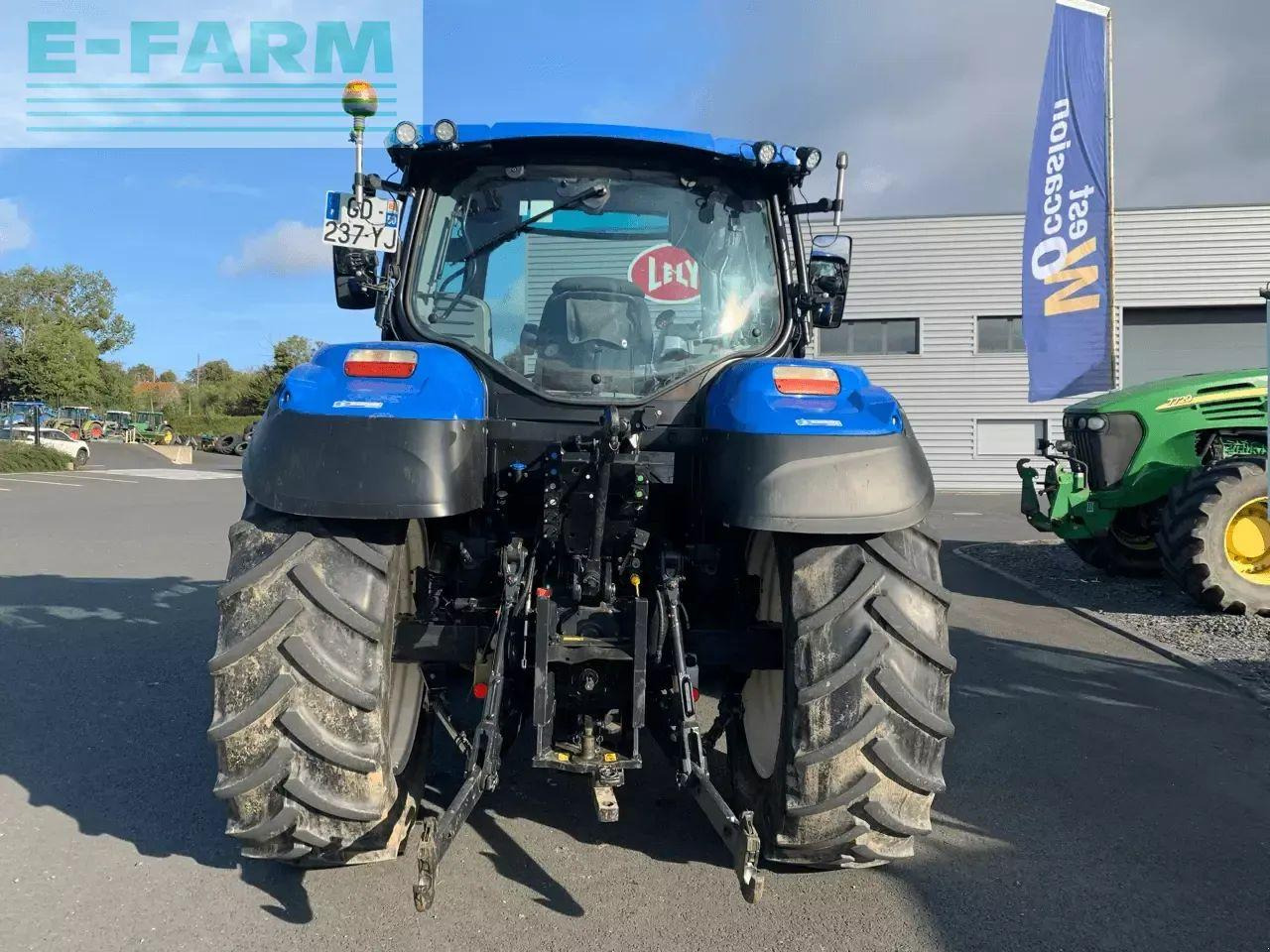New Holland t5.120 dynamic command - Traktor: slika 5 New Holland t5.120 dynamic command - Traktor: slika 5