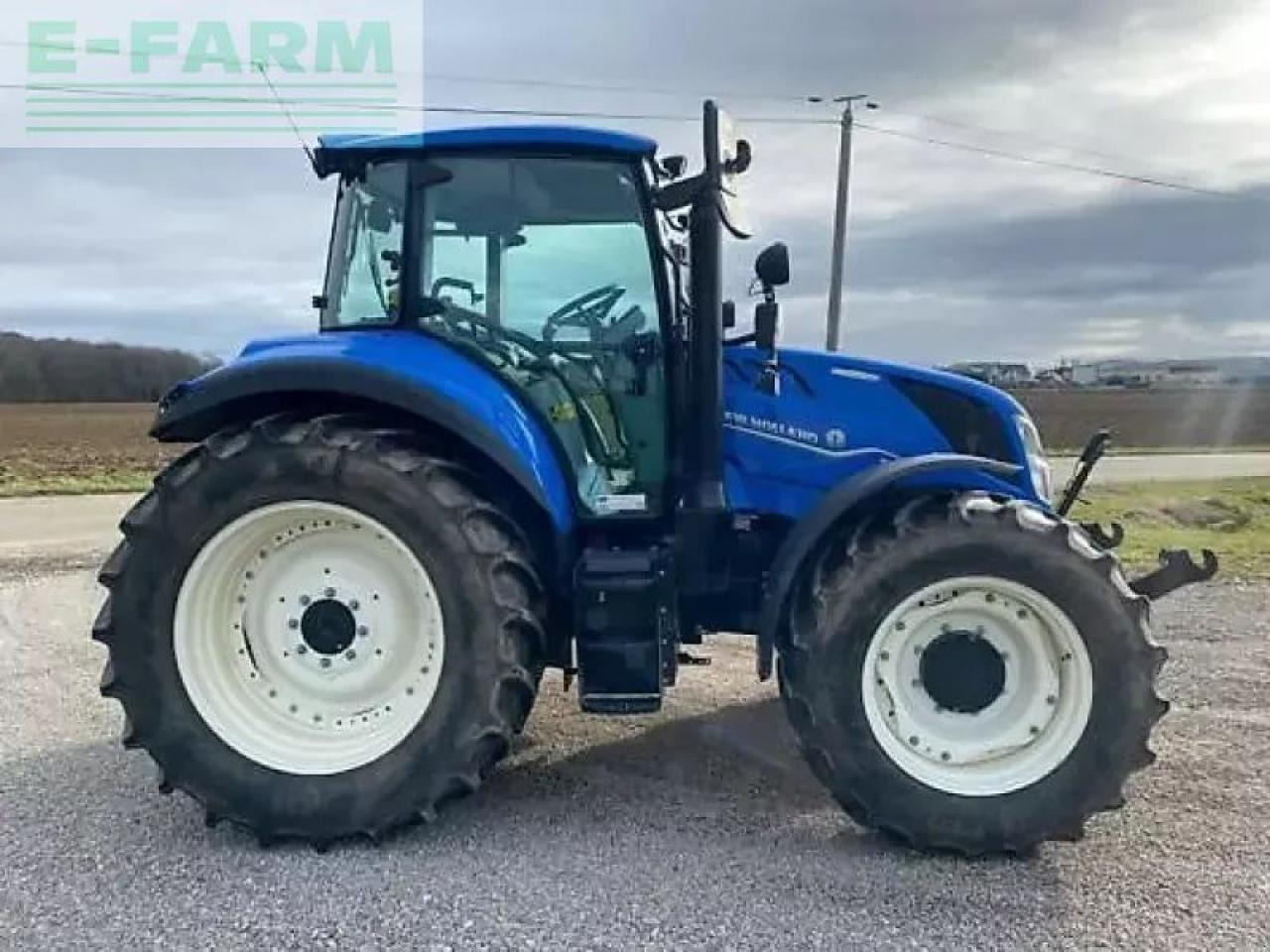New Holland t5.120 electro command - Traktor: slika 3 New Holland t5.120 electro command - Traktor: slika 3