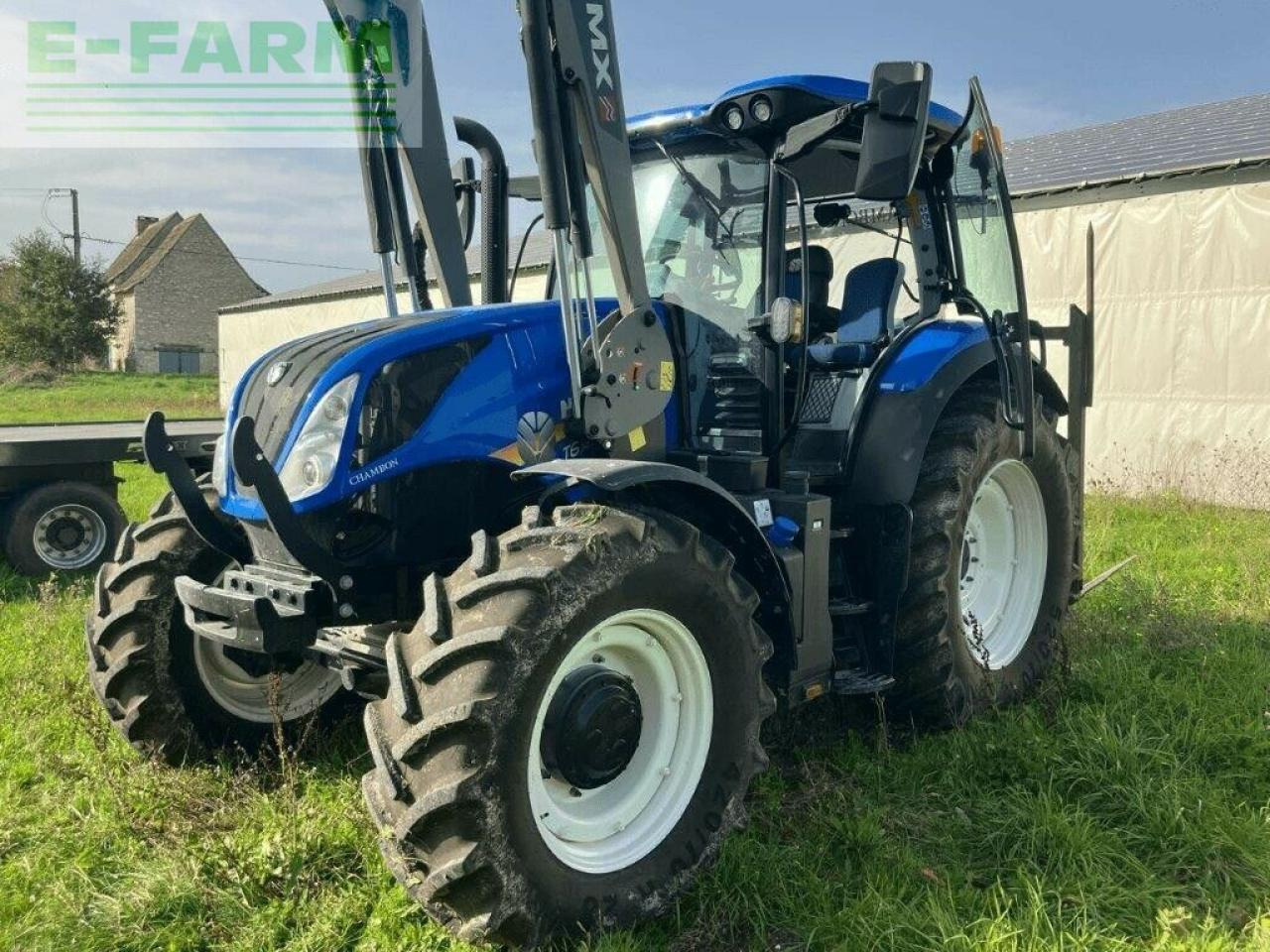 New Holland t6.145 - Traktor: slika 1 New Holland t6.145 - Traktor: slika 1