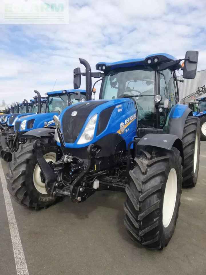 New Holland t6.145 dynamic command - Traktor: slika 2 New Holland t6.145 dynamic command - Traktor: slika 2