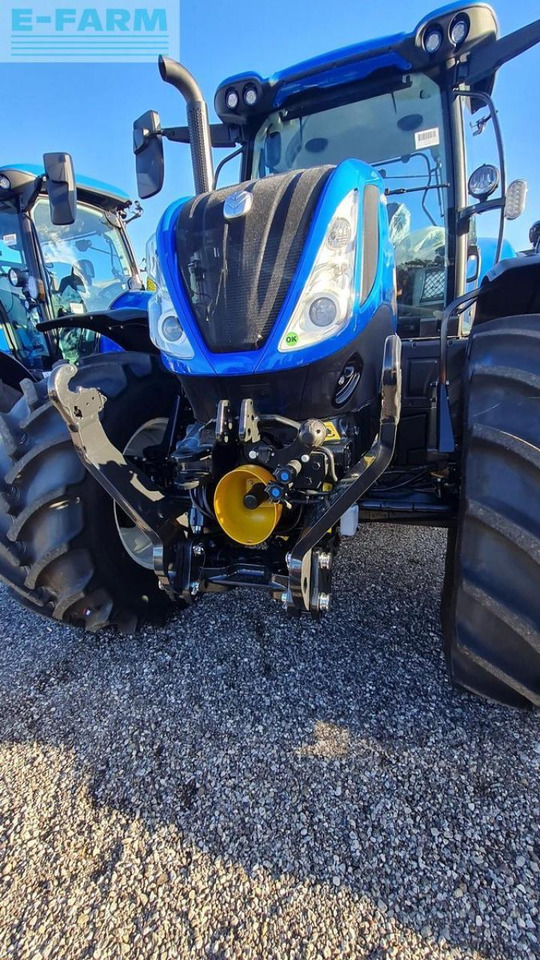 New Holland t6.145 dynamic command (stage v) - Traktor: slika 3 New Holland t6.145 dynamic command (stage v) - Traktor: slika 3