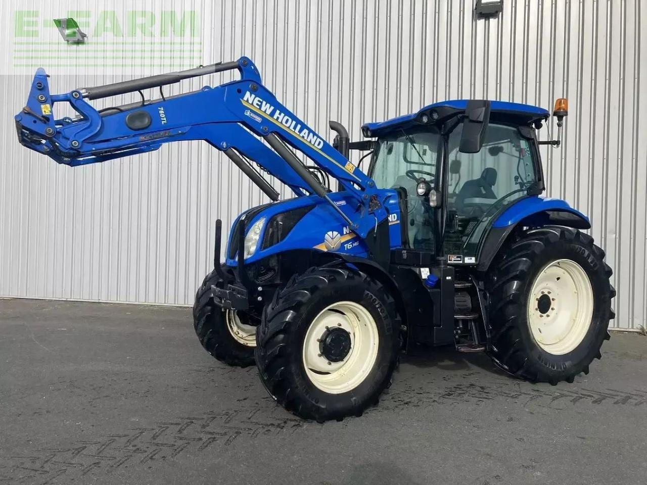 New Holland t6.145 electrocommand t4b - Traktor: slika 1 New Holland t6.145 electrocommand t4b - Traktor: slika 1