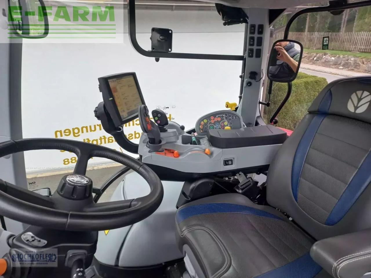 New Holland t6.180 auto command sidewinder ii (stage v) SideWinder II - Traktor: slika 4 New Holland t6.180 auto command sidewinder ii (stage v) SideWinder II - Traktor: slika 4