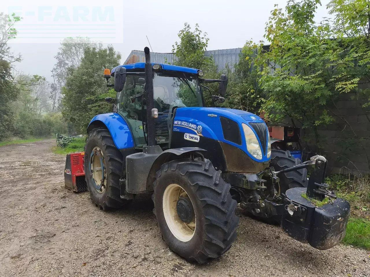 New Holland t7.200 ac - Traktor: slika 1 New Holland t7.200 ac - Traktor: slika 1