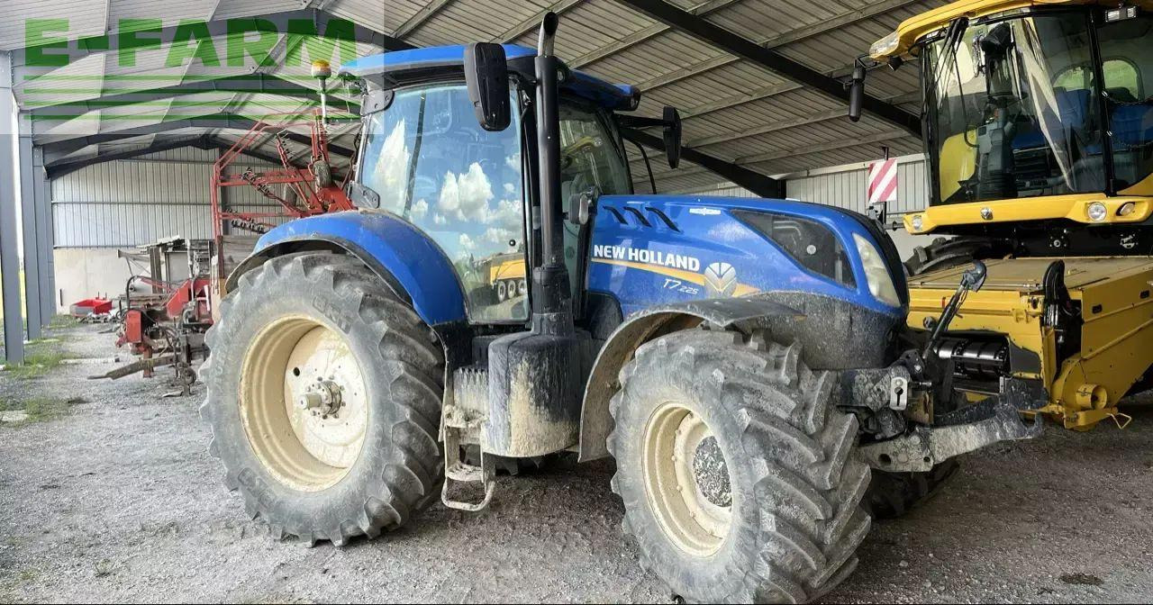 New Holland t7.225 ac n°1 - Traktor: slika 1 New Holland t7.225 ac n°1 - Traktor: slika 1