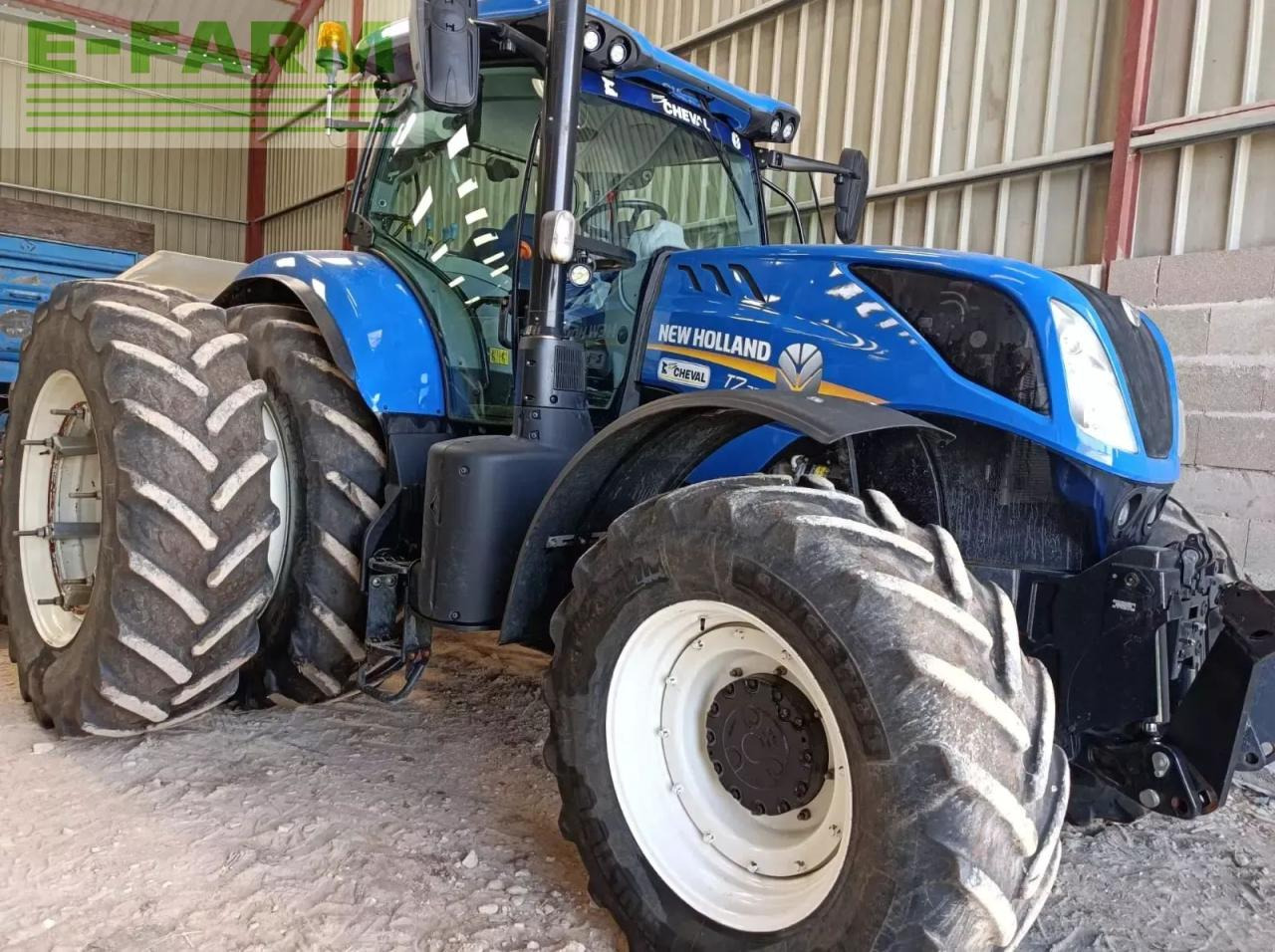 New Holland t7.230 - Traktor: slika 2 New Holland t7.230 - Traktor: slika 2