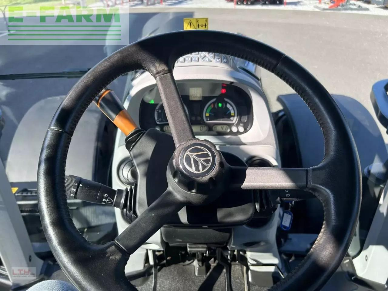 Traktor New Holland t7.230 plm auto command: slika 27 Traktor New Holland t7.230 plm auto command: slika 27