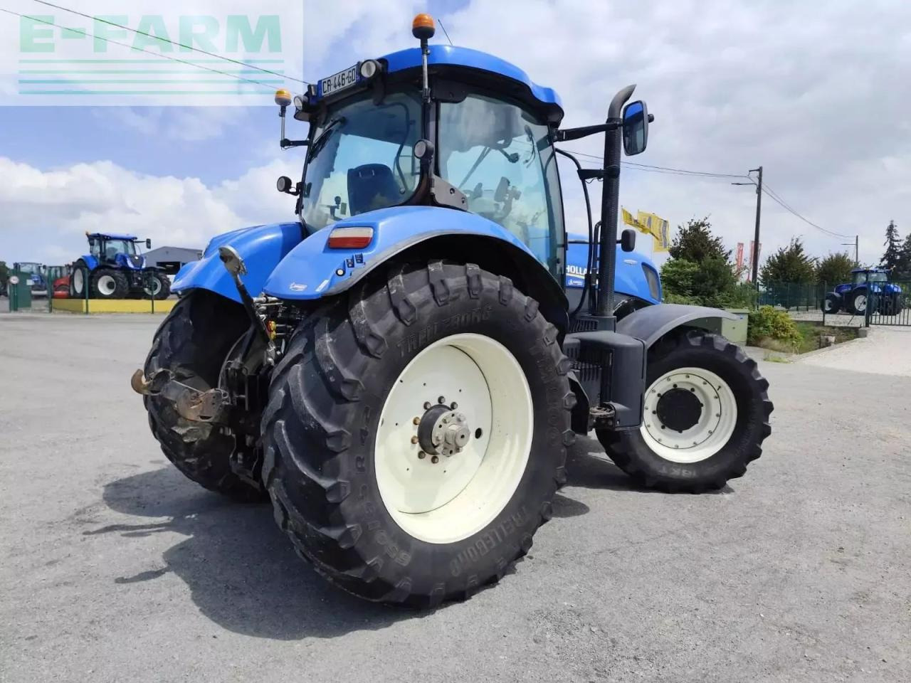 New Holland t7.250ac - Traktor: slika 4 New Holland t7.250ac - Traktor: slika 4