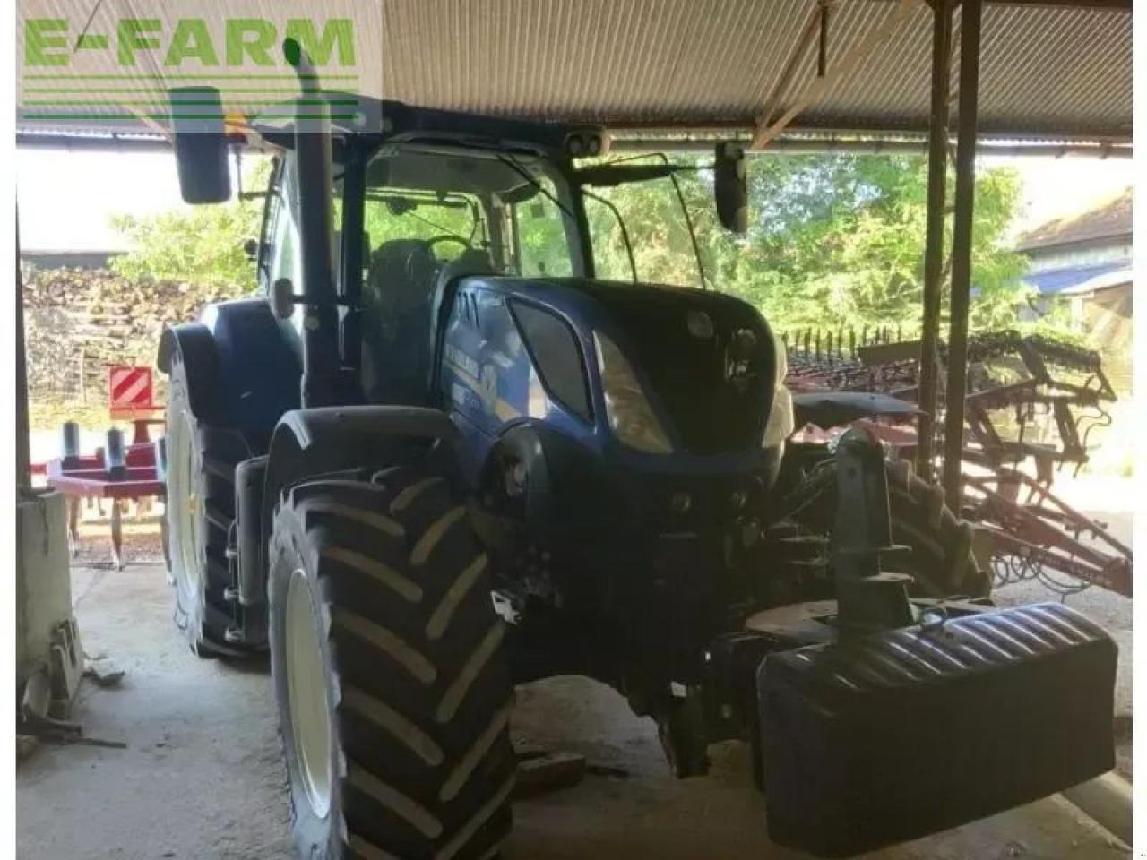 New Holland t7.270 ac - Traktor: slika 1 New Holland t7.270 ac - Traktor: slika 1