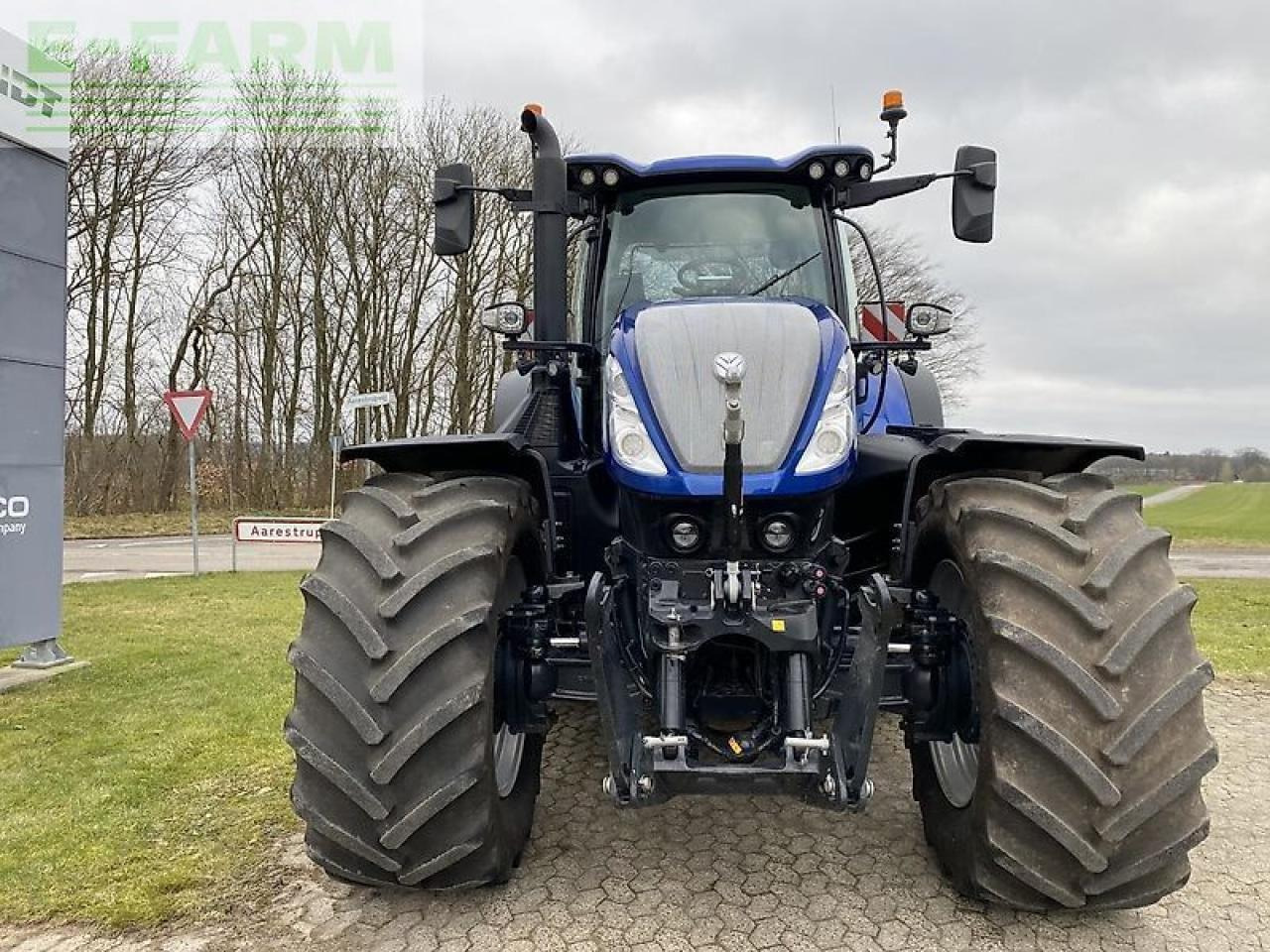 New Holland t7.315 hd blue power HD - Traktor: slika 3 New Holland t7.315 hd blue power HD - Traktor: slika 3