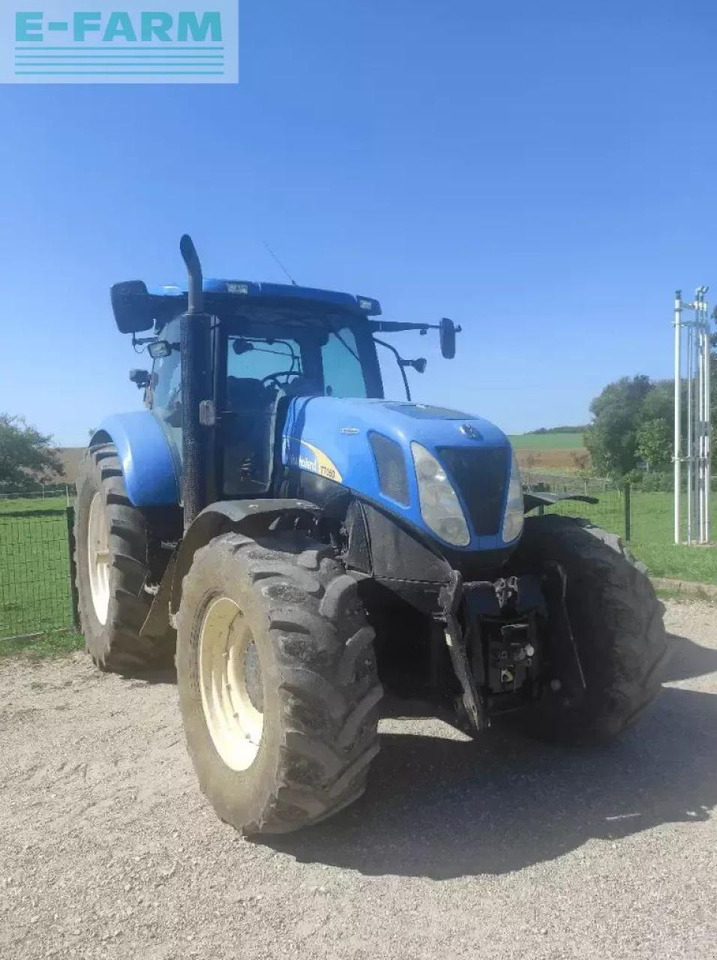 New Holland t7050 ac AC - Traktor: slika 1 New Holland t7050 ac AC - Traktor: slika 1