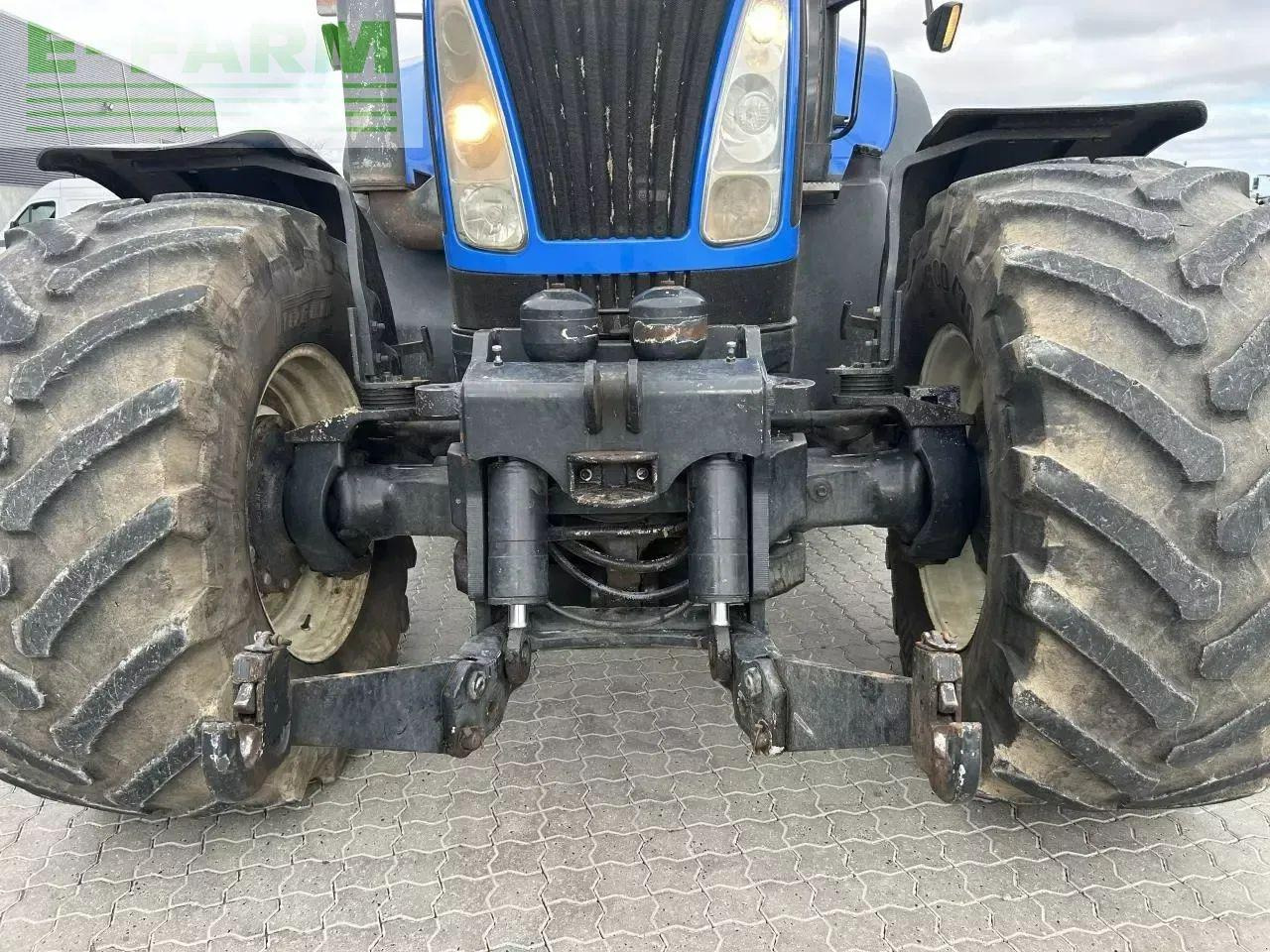 New Holland t8050 - Traktor: slika 4 New Holland t8050 - Traktor: slika 4