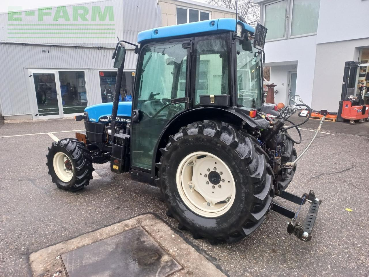 New Holland tn-n 75 - Traktor: slika 4 New Holland tn-n 75 - Traktor: slika 4