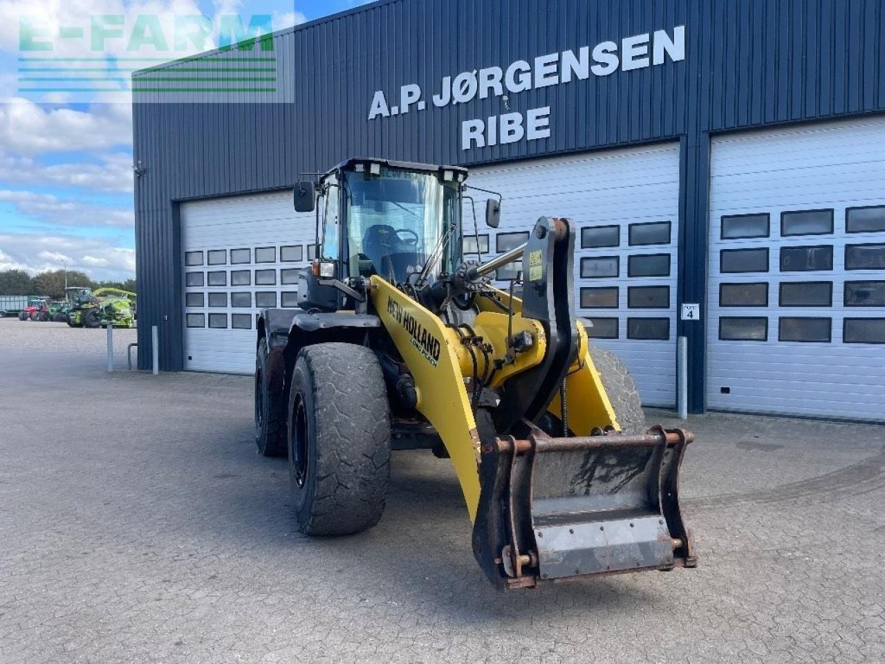 New Holland w 190 - Mini bager: slika 5 New Holland w 190 - Mini bager: slika 5