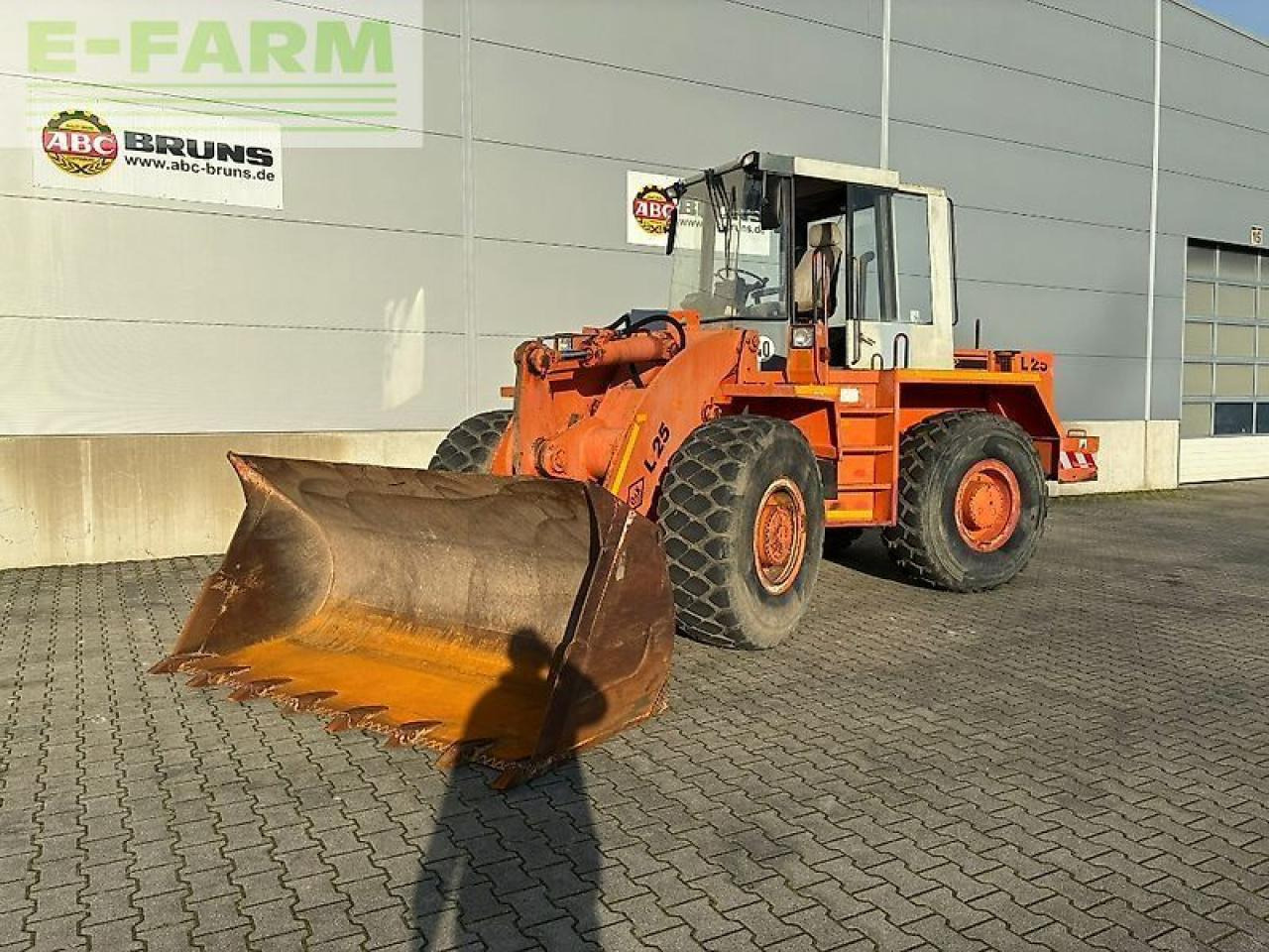 O&K l 25 - Mini bager: slika 1 O&K l 25 - Mini bager: slika 1