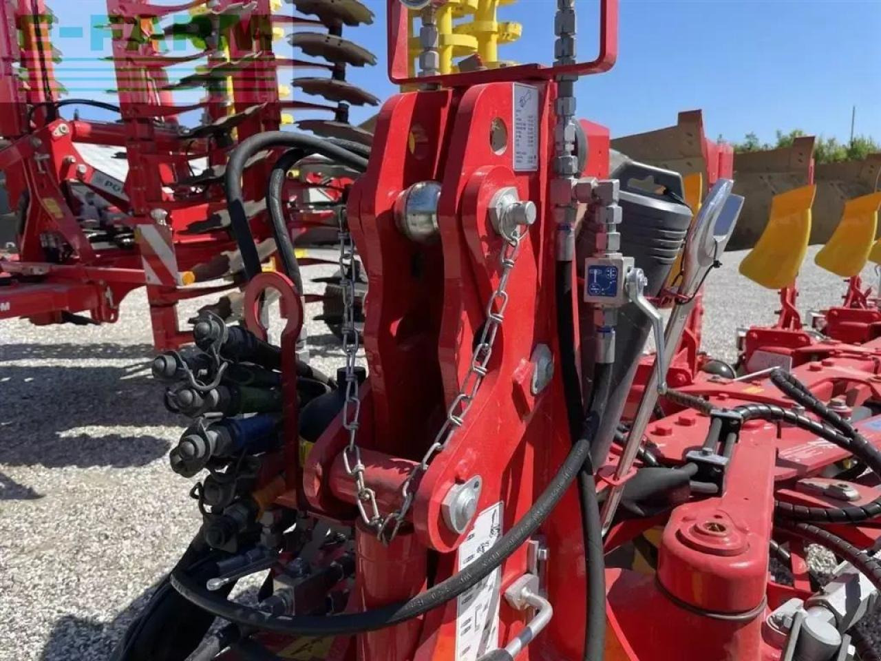 Pöttinger servo 45m plus nova 5f. leasing fra kr 2.899,- pr mdr. - Plug: slika 4 Pöttinger servo 45m plus nova 5f. leasing fra kr 2.899,- pr mdr. - Plug: slika 4