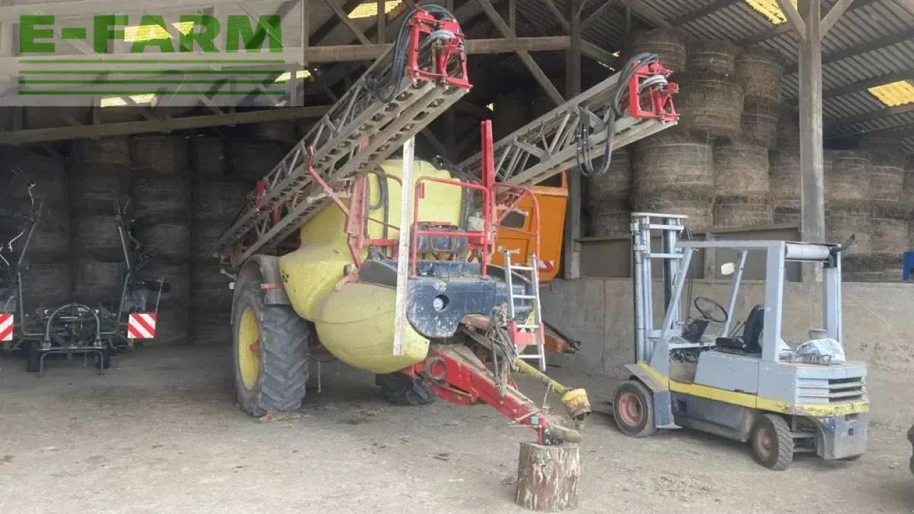 Rau pk100c50c explorer 5200l - Vučena prskalica: slika 2 Rau pk100c50c explorer 5200l - Vučena prskalica: slika 2