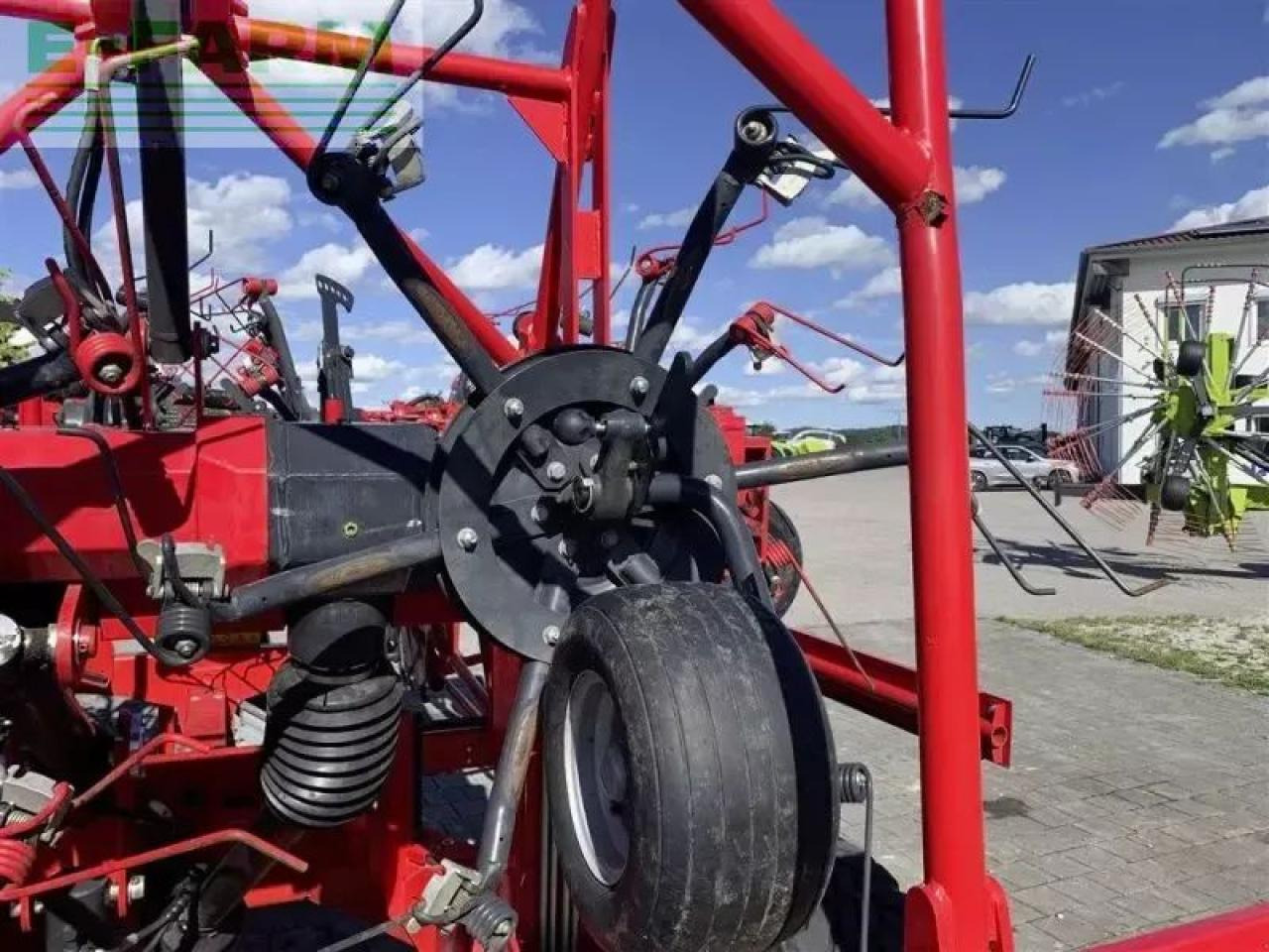 SIP spider 1300 / 12 t - Prevrtač/ Grabuljač: slika 5 SIP spider 1300 / 12 t - Prevrtač/ Grabuljač: slika 5