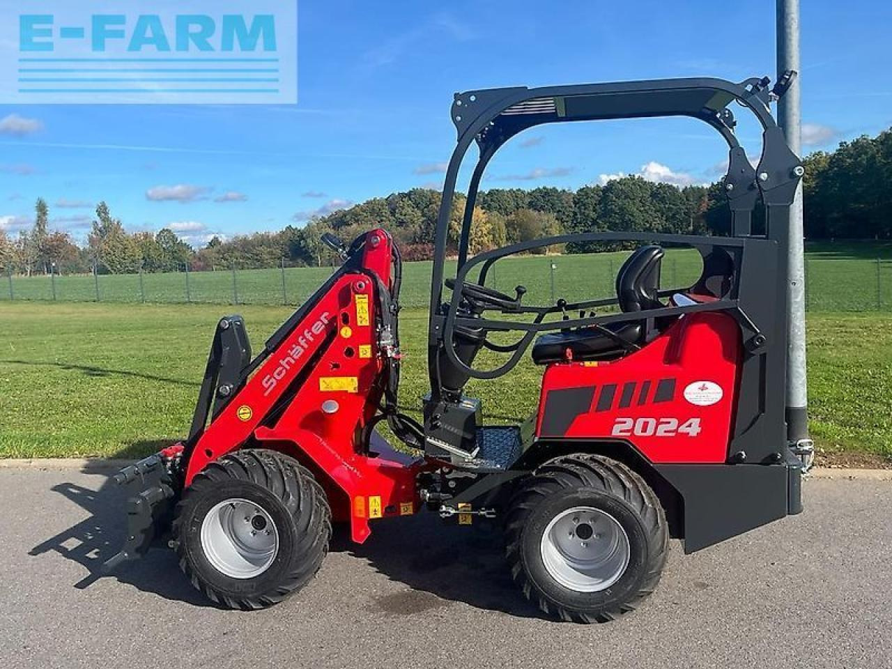 Schäffer 2024 - Mini bager: slika 1 Schäffer 2024 - Mini bager: slika 1