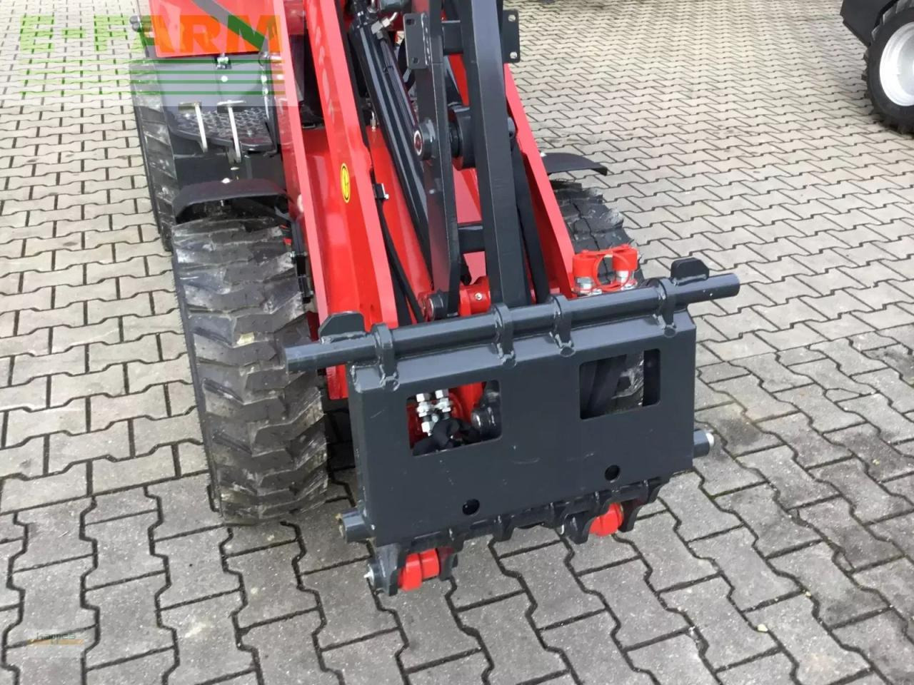 Schäffer 2028-2 - Utovarivač točkaš: slika 4 Schäffer 2028-2 - Utovarivač točkaš: slika 4