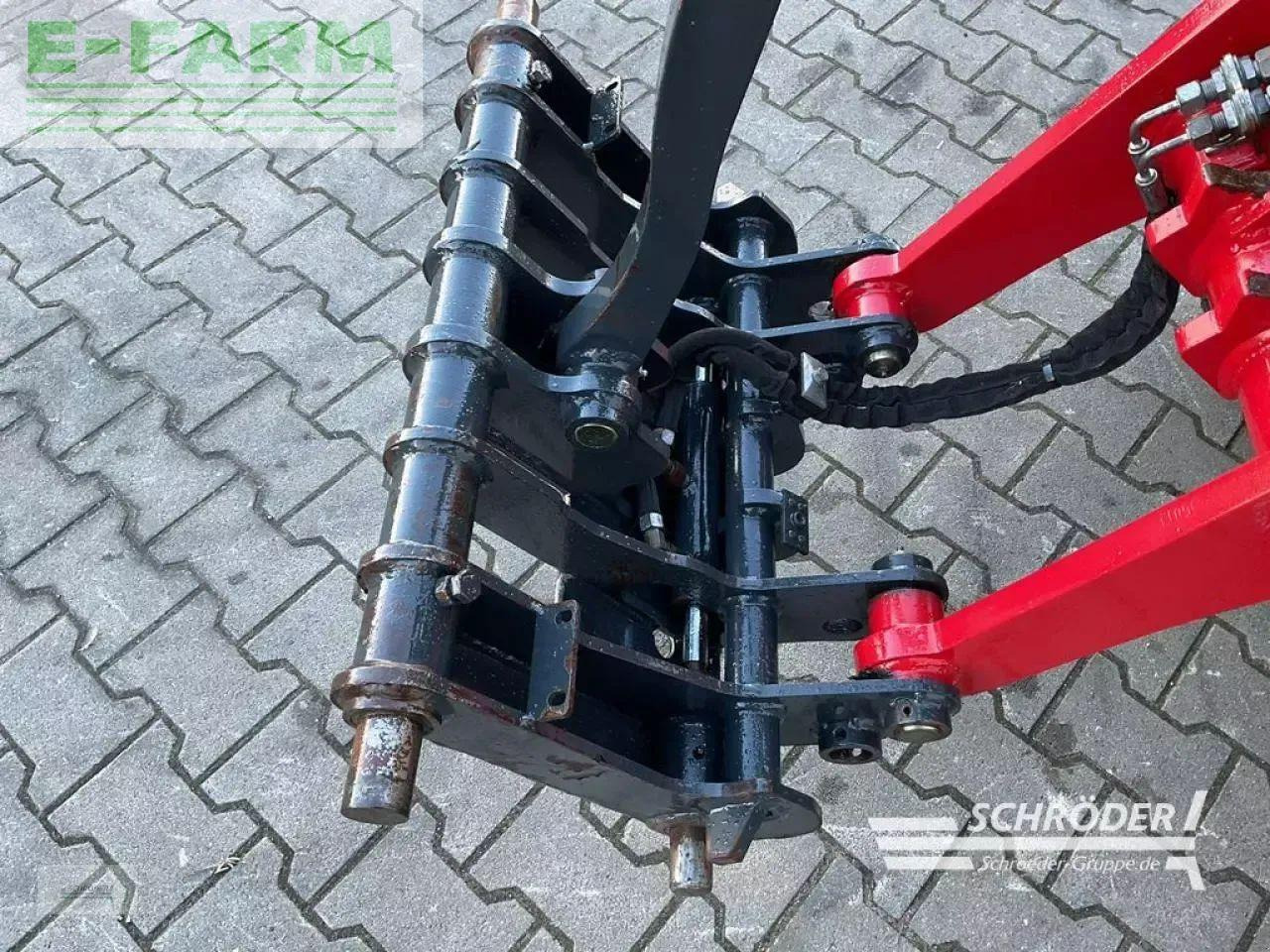 Utovarivač točkaš Schäffer 2336 slt: slika 19 Utovarivač točkaš Schäffer 2336 slt: slika 19