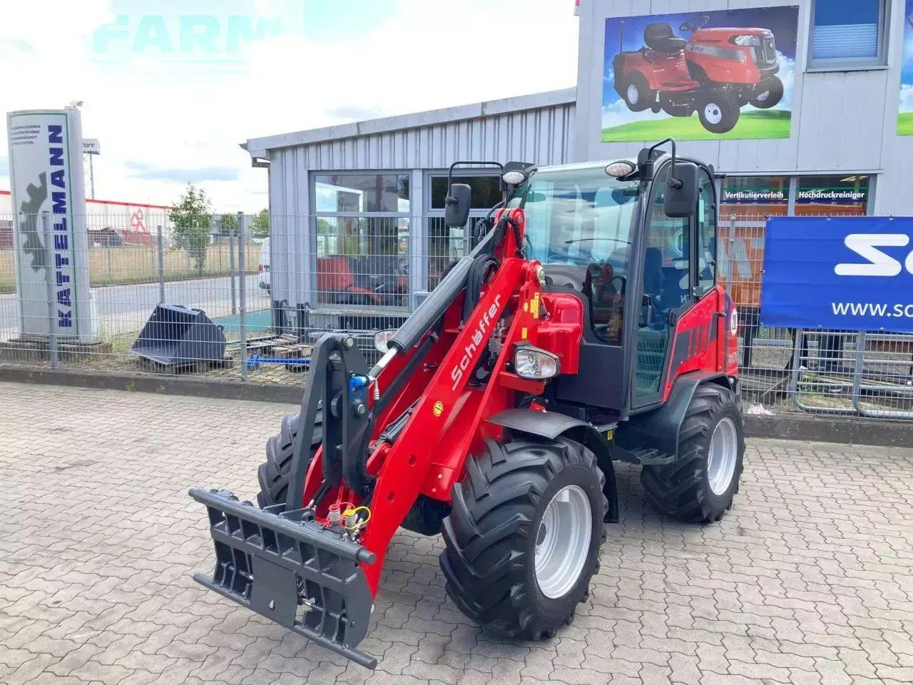 Schäffer 4670 - Utovarivač točkaš: slika 1 Schäffer 4670 - Utovarivač točkaš: slika 1